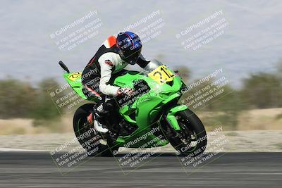 media/Oct-05-2025-CVMA (Sun) [[beeef4f201]]/Race 15-Amateur Formula Middleweight/